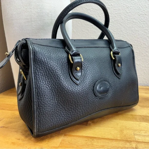 Vintage Dooney & Bourke All Weather Leather Black Speedy Satchel - Picture 2 of 11